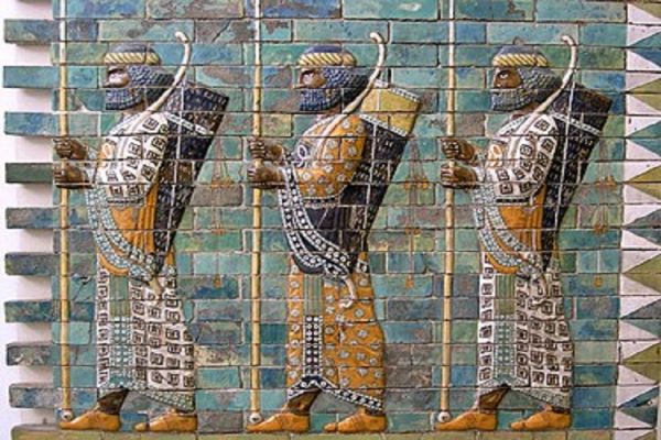 Persian_warriors_from_Berlin_Museum